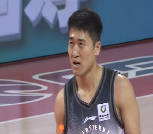 詹姆斯复出,分东契奇,詹姆斯领队,爱游戏app,爱游戏官网,爱游戏体育官网,爱游戏体育app