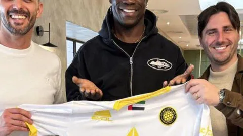 成都大运会门票开售，最低票价仅需30元。